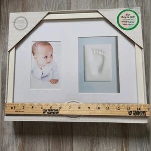 Brand new!  Koala Baby Imprints Wall Hanging Frame Kit for Boy or Girl